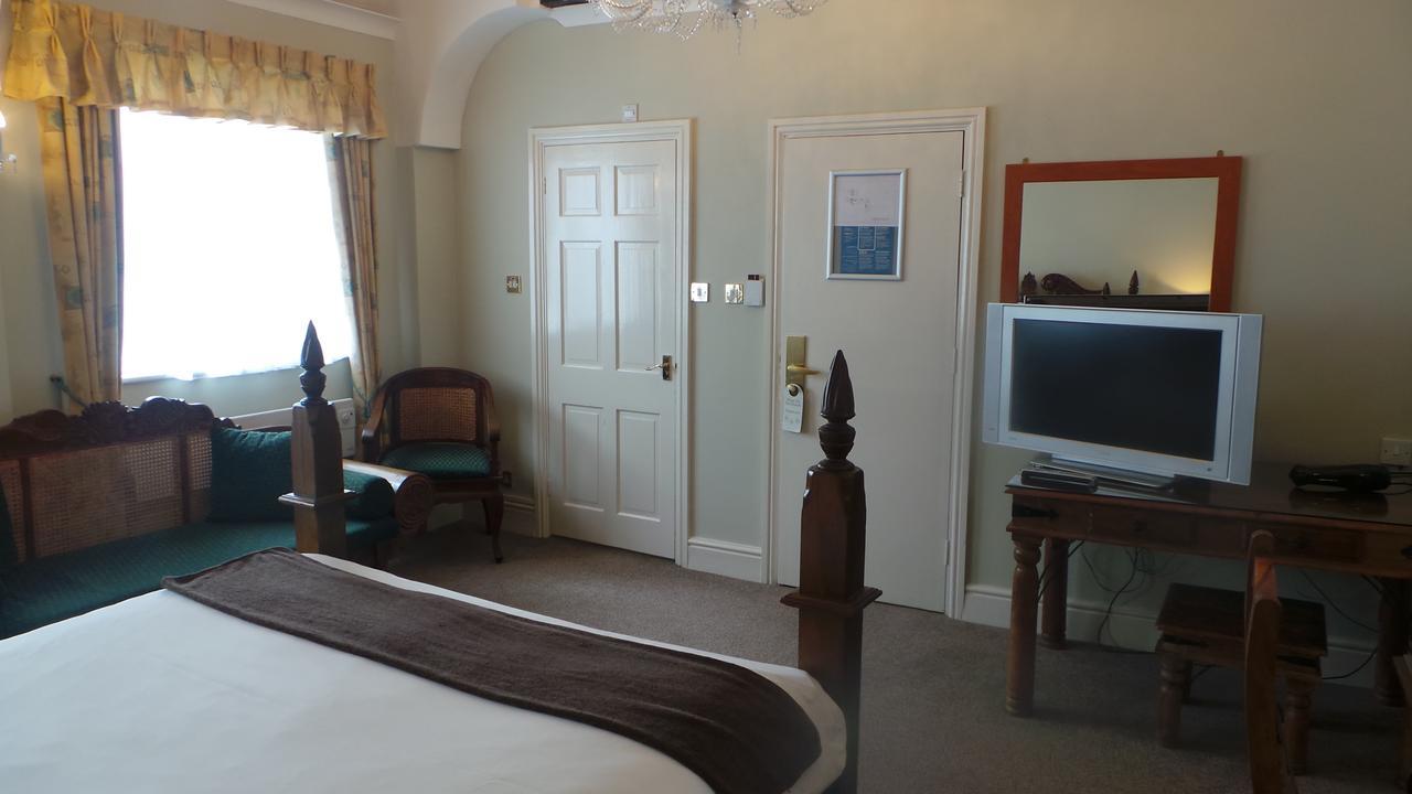 The Peacock Townhouse Hotel Kenilworth - Warwick المظهر الخارجي الصورة