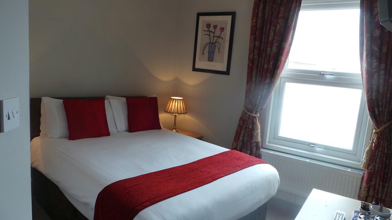 The Peacock Townhouse Hotel Kenilworth - Warwick المظهر الخارجي الصورة