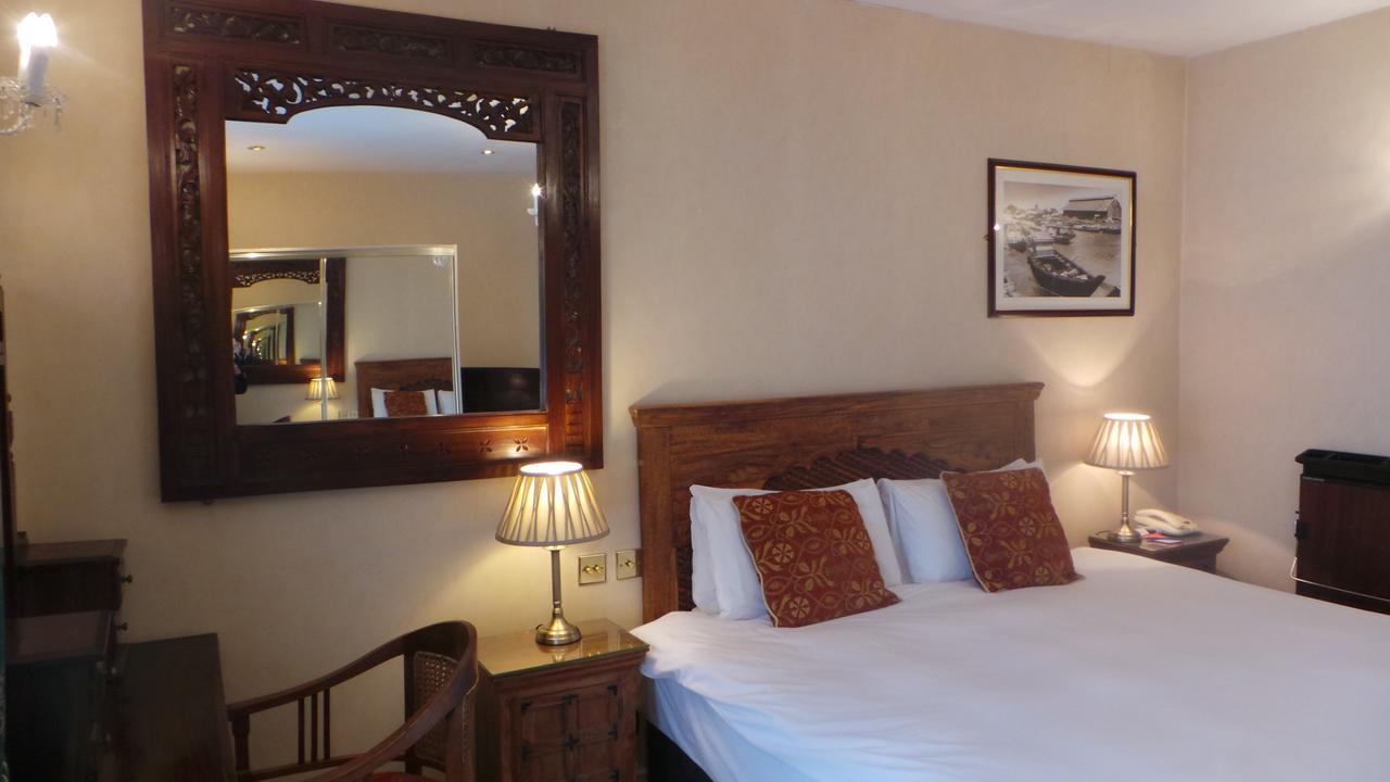 The Peacock Townhouse Hotel Kenilworth - Warwick المظهر الخارجي الصورة